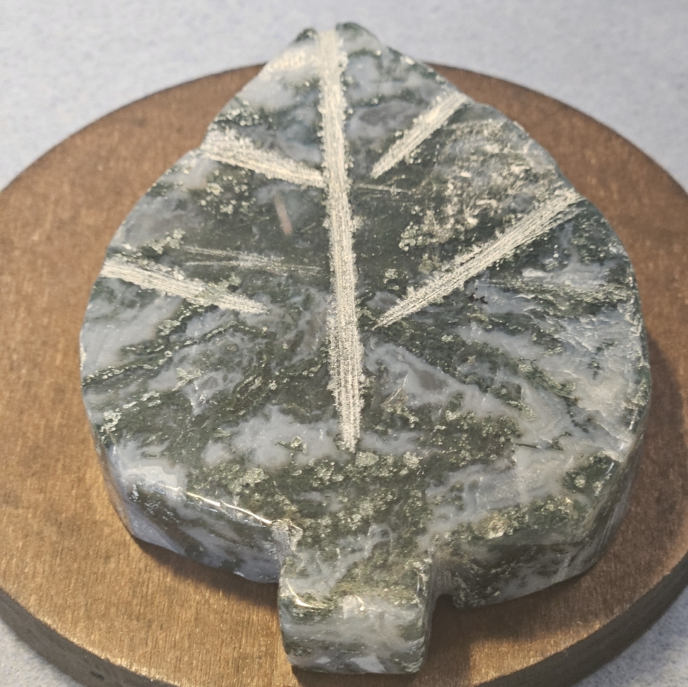 Moss Agate Leaf